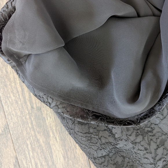 BNWT Aritiza Sangria Dress - Picture 13 of 14